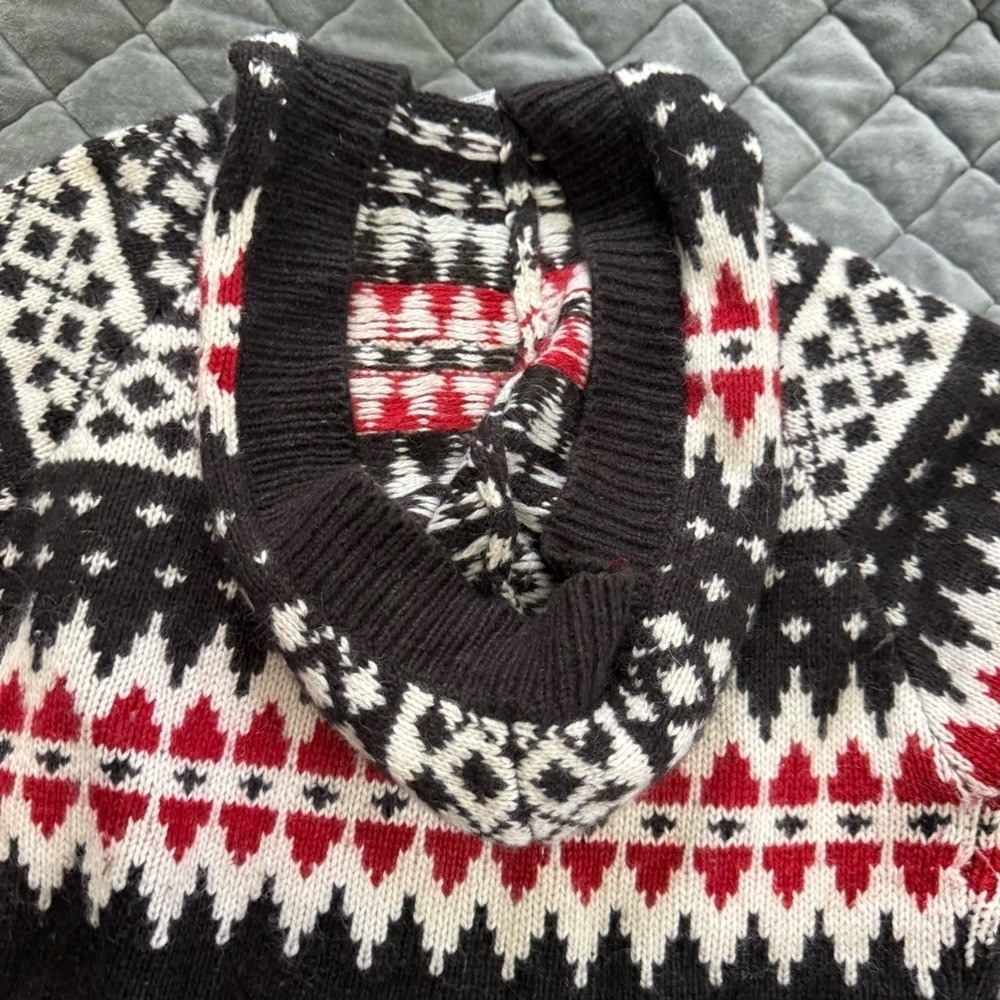 Burton Sweater Fair Isle Hooded Navy Red White Assymetrical Collar Ski Lodge XS - Picture 7 of 8